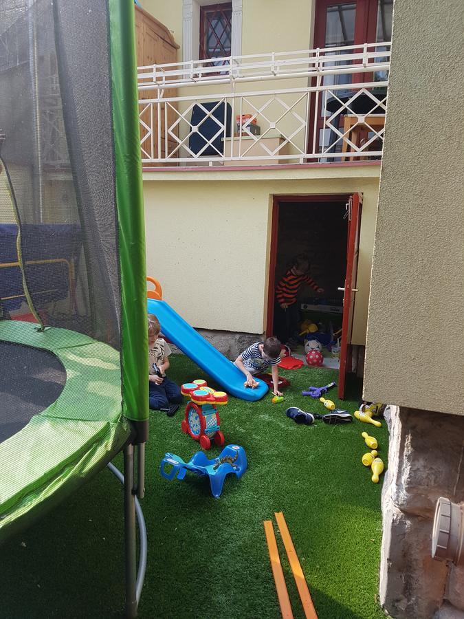 Palma Villa In City Park Budapest - Semi Suteren Ngoại thất bức ảnh
